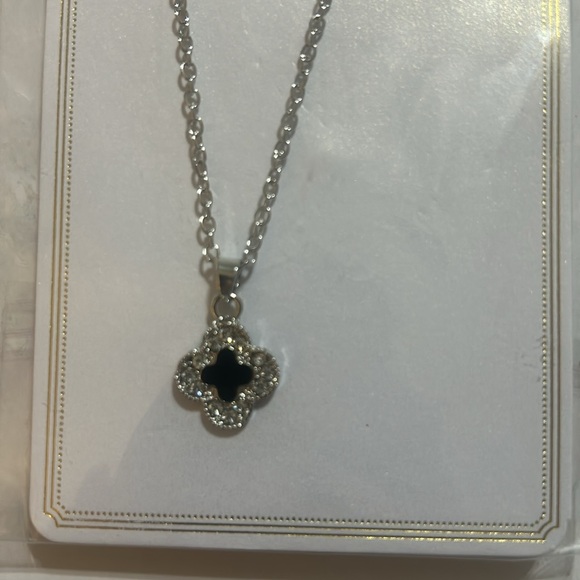 5/$20 Crystal Collection Necklace & Earring Set - Picture 5 of 6